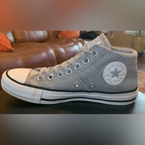 Converse Chuck Taylor All Star Women’s Mid Top  Sneakers